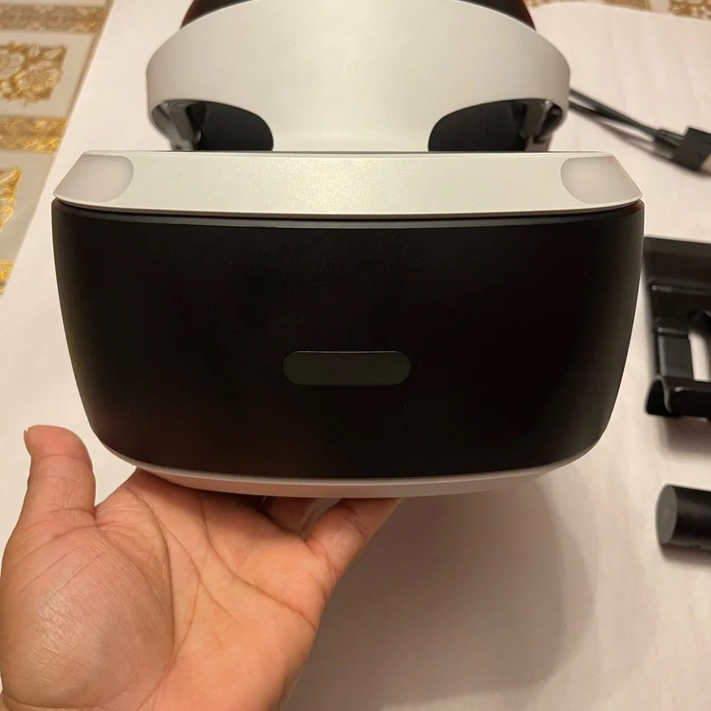 Playstaion VR by Sony VR Headset and Camera Set
